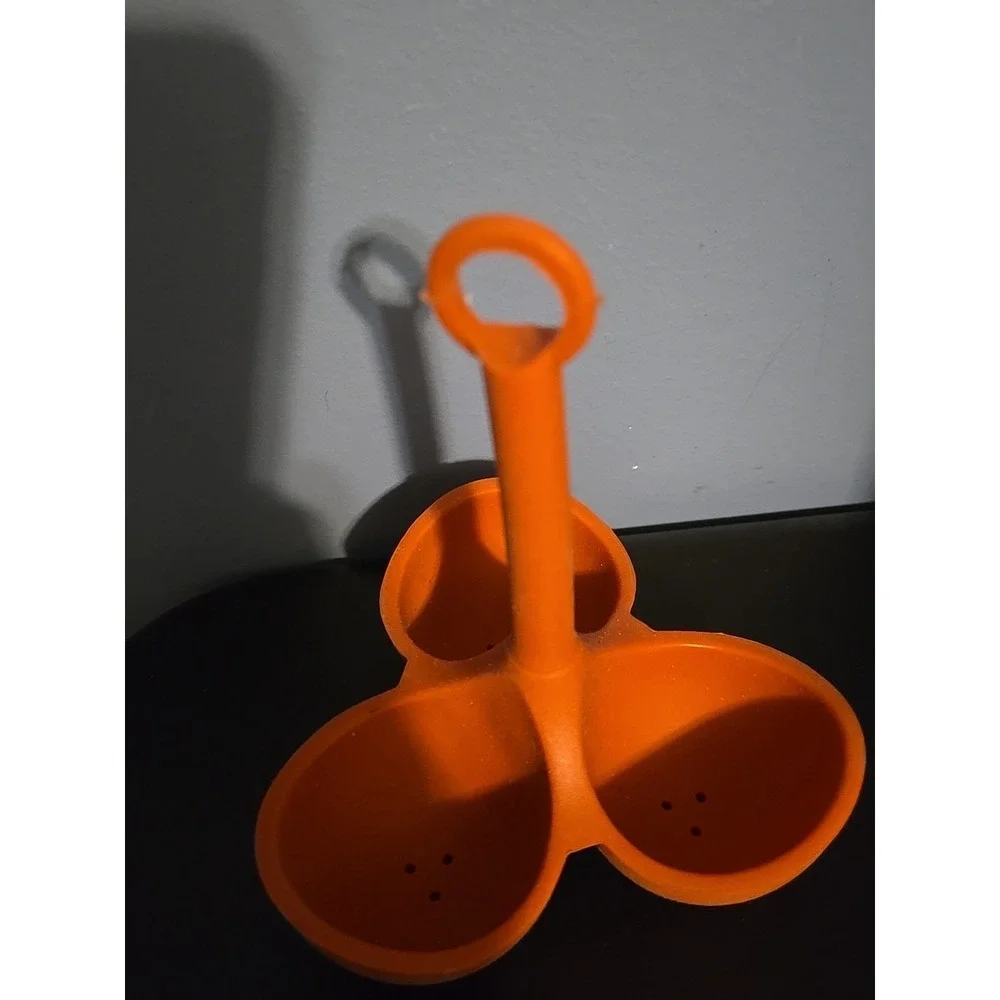 3 Hole Egg Holder Silicone Egg Steamer Home Cooking Utensils High Eggs Ware Tray